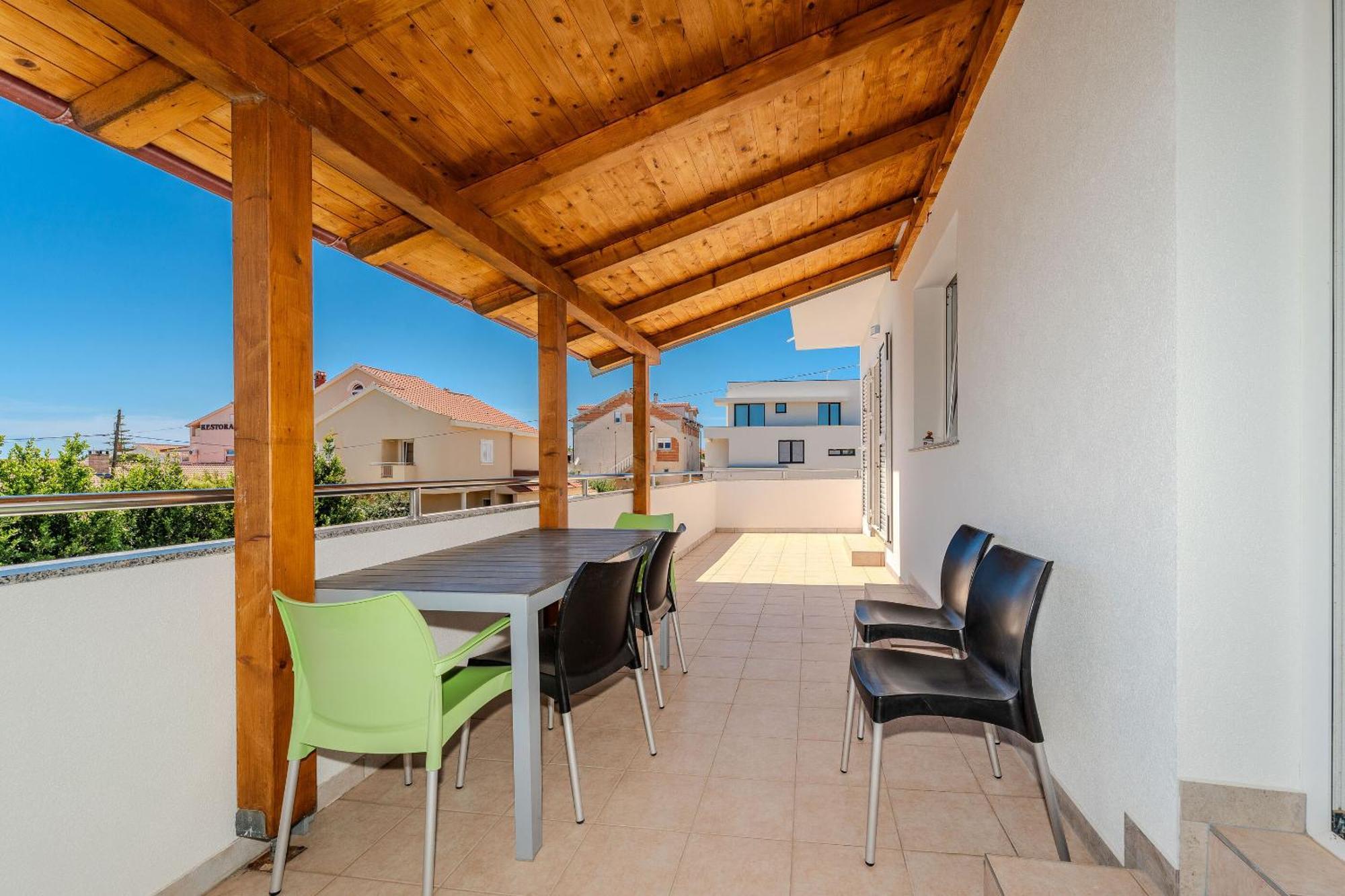 פריבלאקה Apartments Mlado מראה חיצוני תמונה