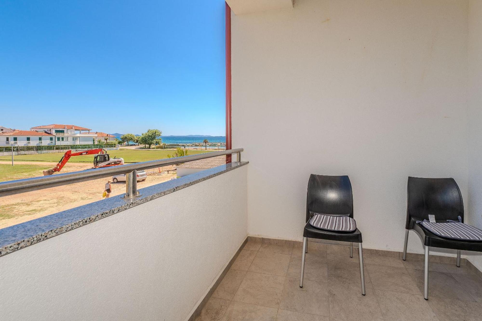 פריבלאקה Apartments Mlado מראה חיצוני תמונה
