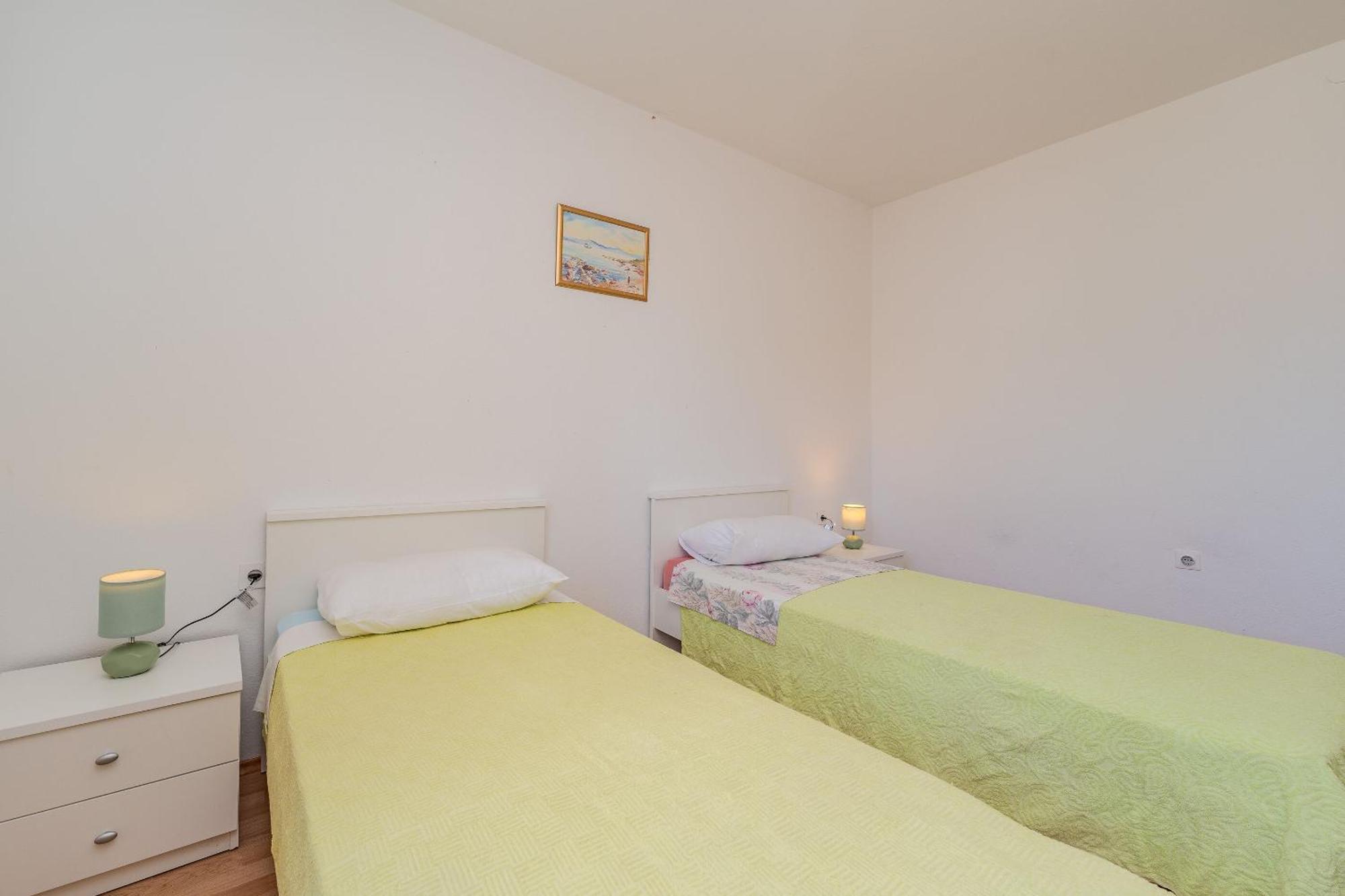 פריבלאקה Apartments Mlado מראה חיצוני תמונה