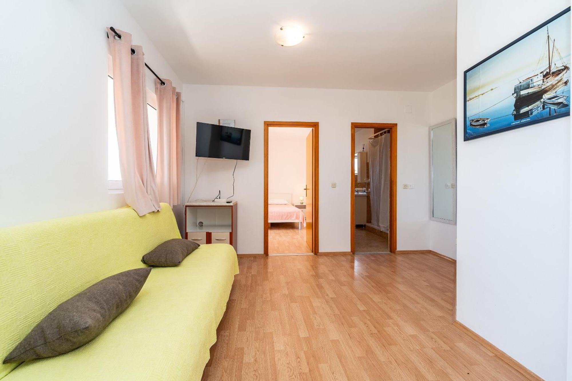 פריבלאקה Apartments Mlado מראה חיצוני תמונה