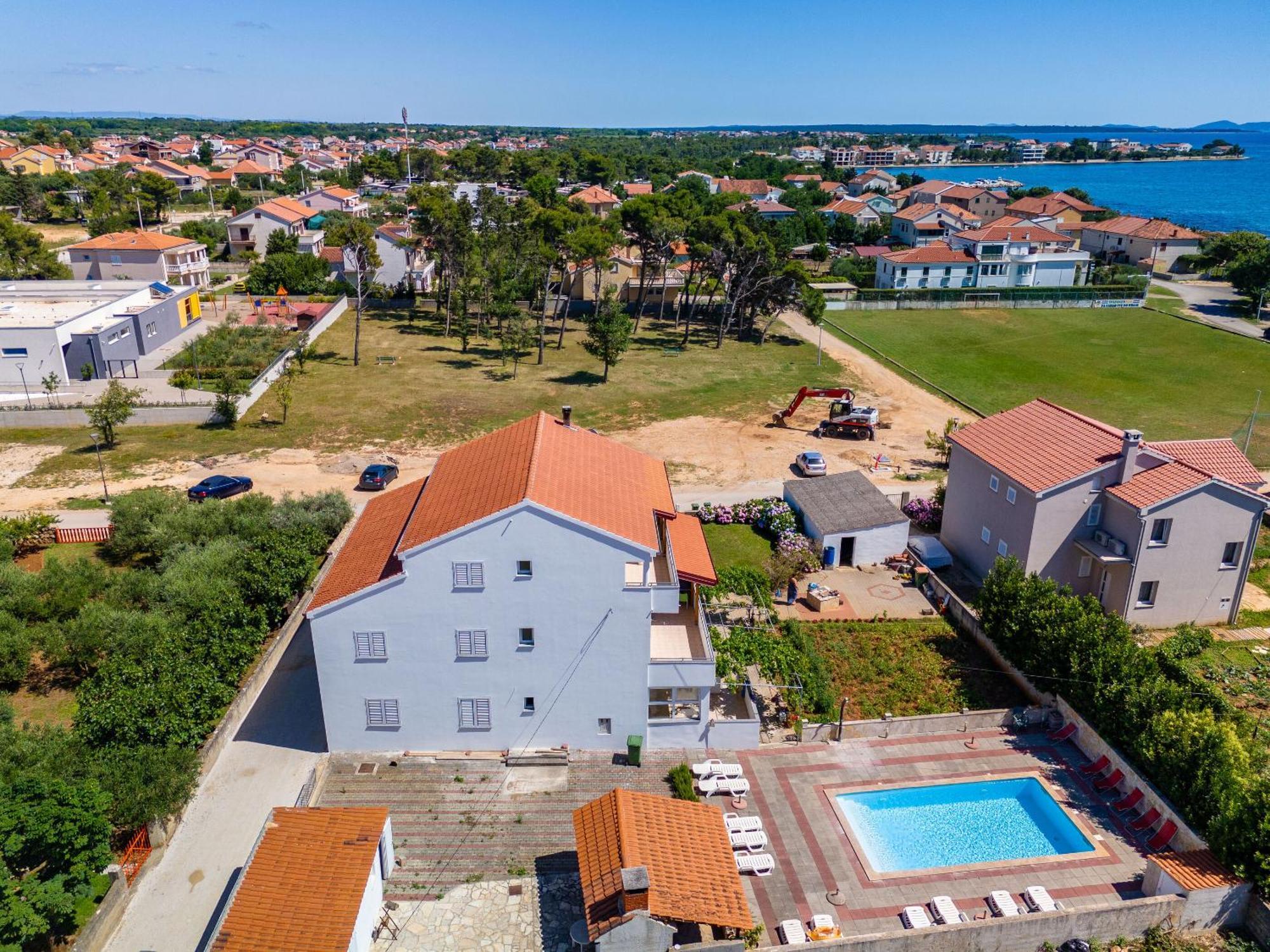 פריבלאקה Apartments Mlado מראה חיצוני תמונה